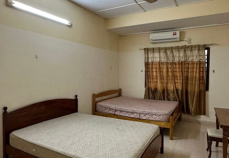 Ipoh garden fully furnished renovated single storey house for rent