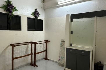 Ipoh garden fully furnished renovated single storey house for rent