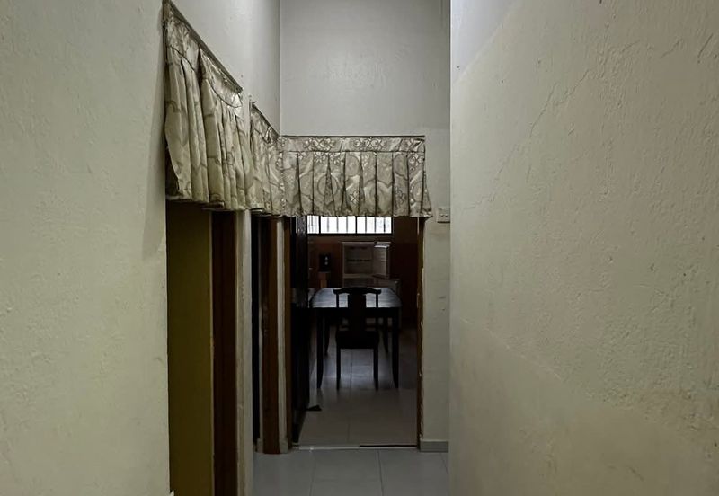 Ipoh garden fully furnished renovated single storey house for rent