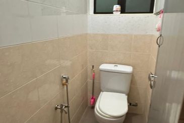 Ipoh garden fully furnished renovated single storey house for rent