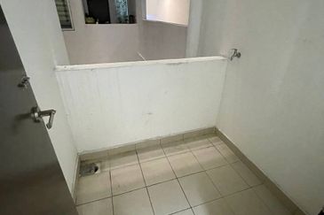 Ipoh town majestic fully furnished 3 rooms condo for rent
