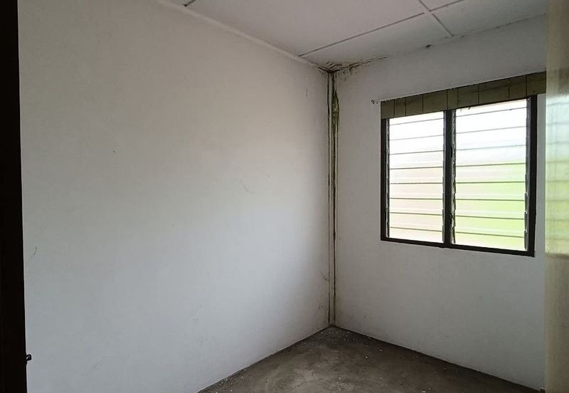 Perak batu gajah double storey house for sale