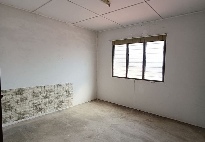 Perak batu gajah double storey house for sale