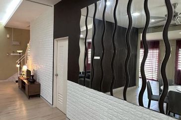 Ipoh botani margosa fully furnished double storey corner house for rent