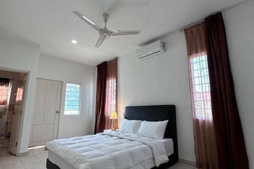 Ipoh botani margosa fully furnished double storey corner house for rent