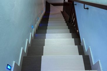 Ipoh menglembu renovated 1.5 storey house for rent