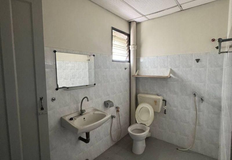 Ipoh garden south double storey house for rent