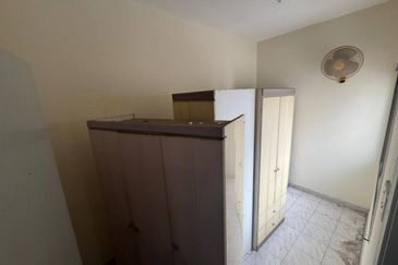 Ipoh garden south double storey house for rent