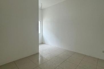 Perak batu gajah metro pengkalan double storey new house for sale