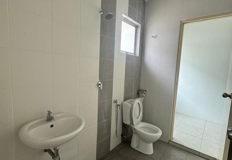 Perak batu gajah metro pengkalan double storey new house for sale