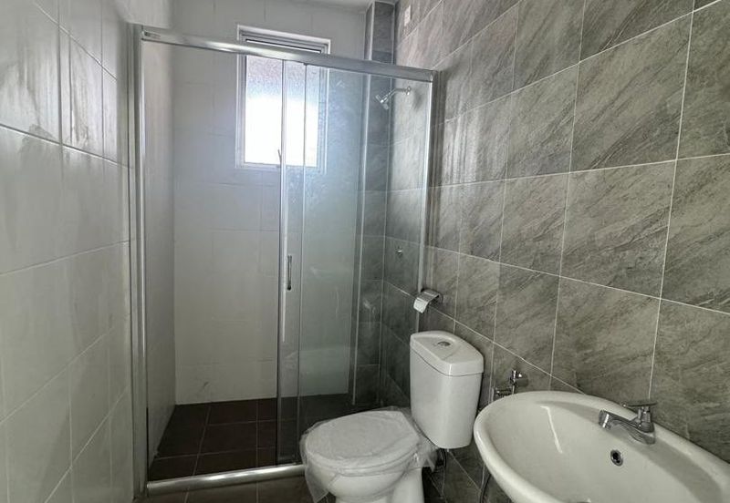 Perak batu gajah metro pengkalan double storey new house for sale