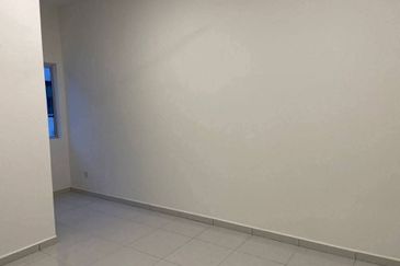 Ipoh meru tropika gated guarded double storey house for rent