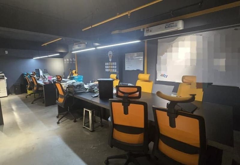 Ipoh town majestic fully furnished renovated bisnez office for sale