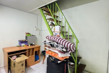 Ipoh menglembu bukit merah single storey house for sale