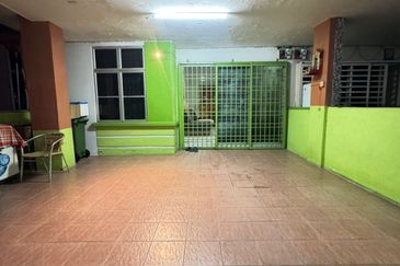 Ipoh menglembu bukit merah single storey house for sale