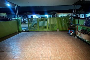 Ipoh menglembu bukit merah single storey house for sale