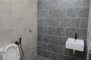 Ipoh klebang perdana facing field double storey new house for rent