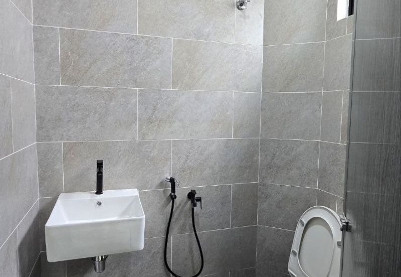 Ipoh klebang perdana facing field double storey new house for rent