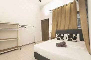 Ipoh pasir pinji hoover fully furnished renovated single storey house for rent