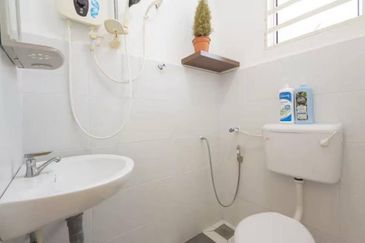 Ipoh pasir pinji hoover fully furnished renovated single storey house for rent