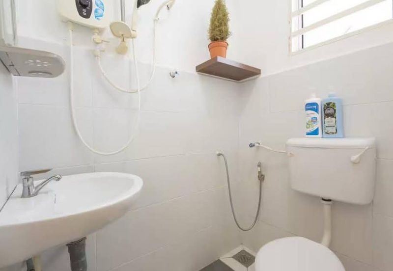 Ipoh pasir pinji hoover fully furnished renovated single storey house for rent