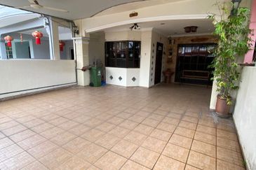 Ipoh gunung rapat taman rapat 2 storey house for sale