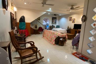 Ipoh gunung rapat taman rapat 2 storey house for sale