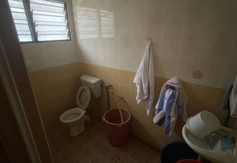 Ipoh bercham anjung renovated double storey house for sale