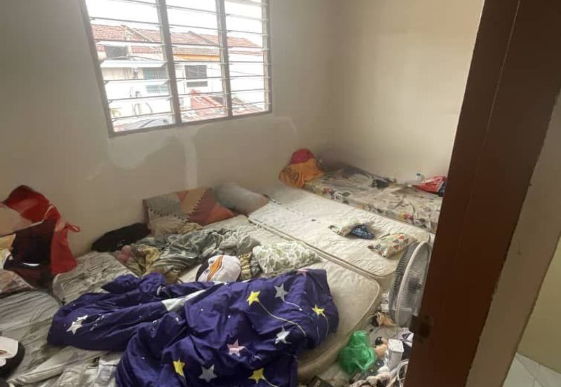 Ipoh bercham anjung renovated double storey house for sale