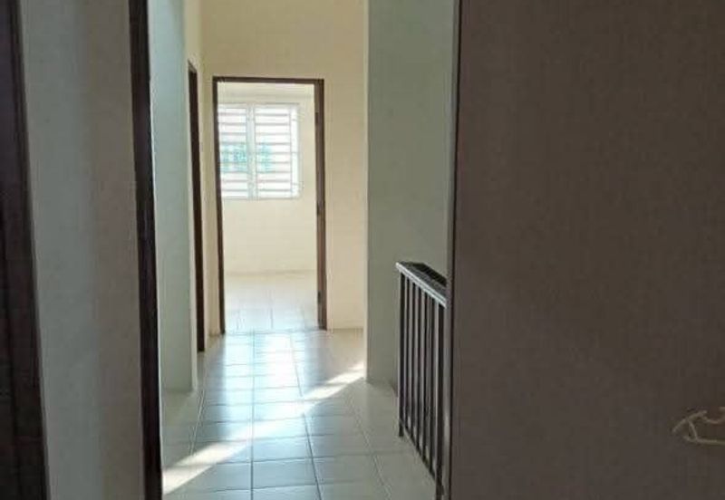 Ipoh meru suria renovated double storey house for rent