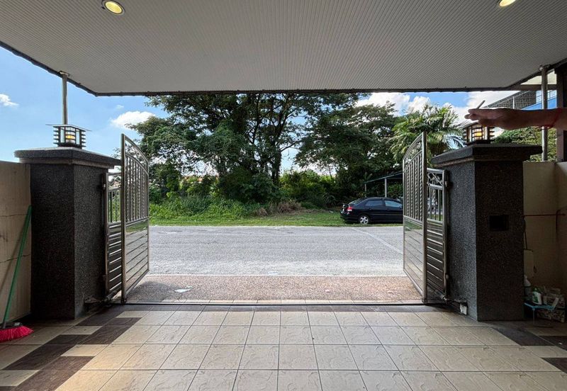 Ipoh menglembu renovated extended fully furnished double storey house for sale