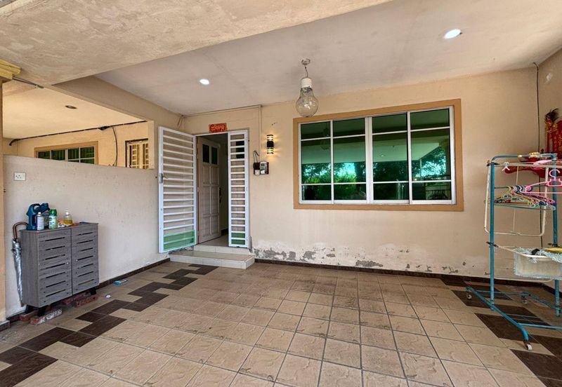 Ipoh menglembu renovated extended fully furnished double storey house for sale