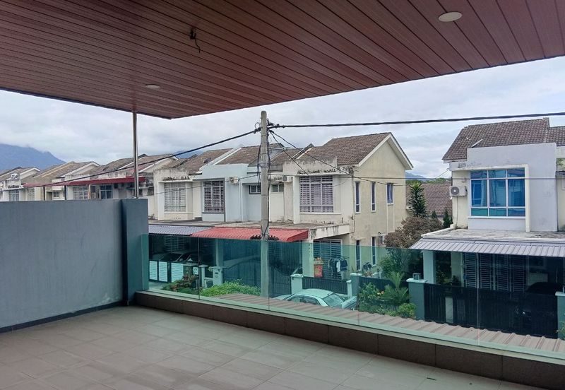 Ipoh klebang renovated extended double storey house for sale