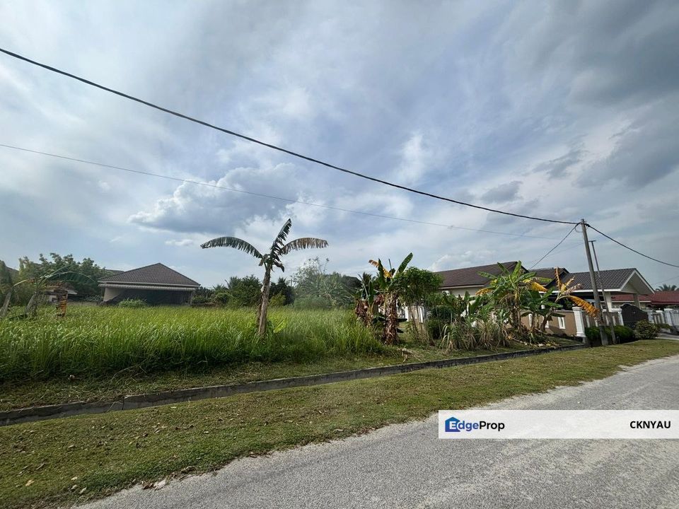 Perak batu gajah siputeh residential bungalow land 2 lots for sale, Perak, Ipoh