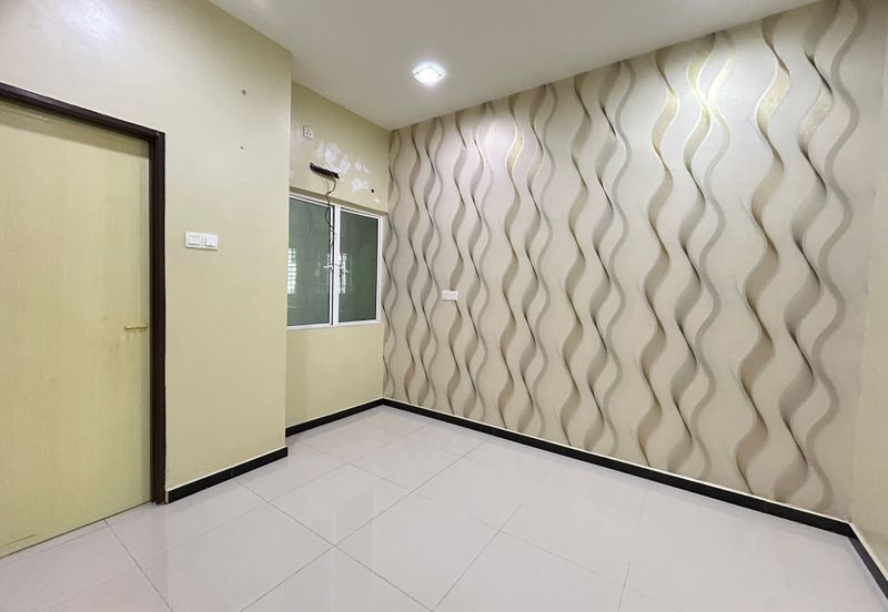 Ipoh pengkalan precint 18 renovated extended 2 storey house for sale