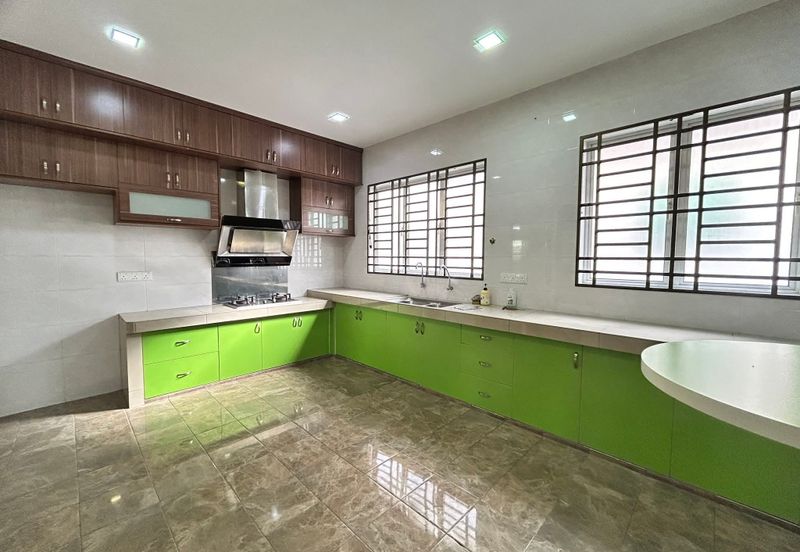 Ipoh pengkalan precint 18 renovated extended 2 storey house for sale