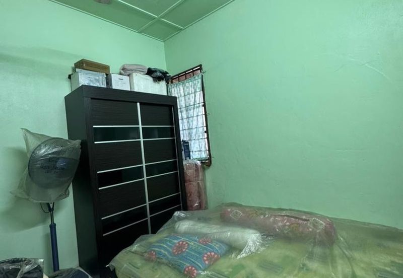 Perak batu gajah wangsa facing field single storey corner house for sale