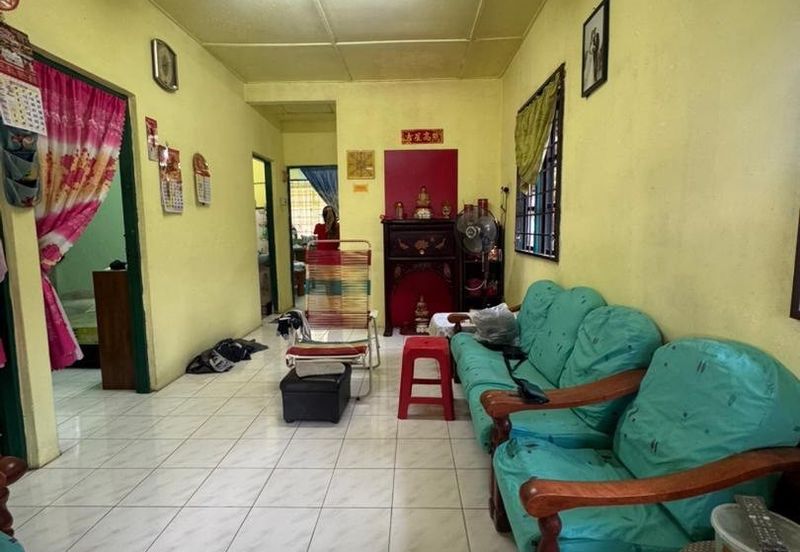 Perak batu gajah wangsa facing field single storey corner house for sale