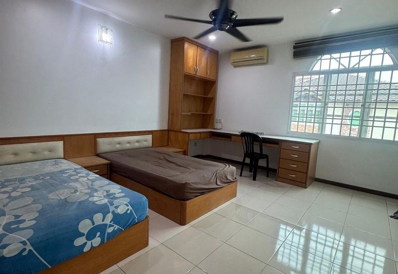 Ipoh tigerlane thompson pine renovated 3 storey house for sale