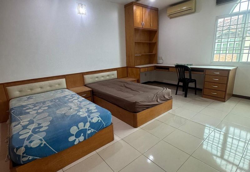 Ipoh tigerlane thompson pine renovated 3 storey house for sale