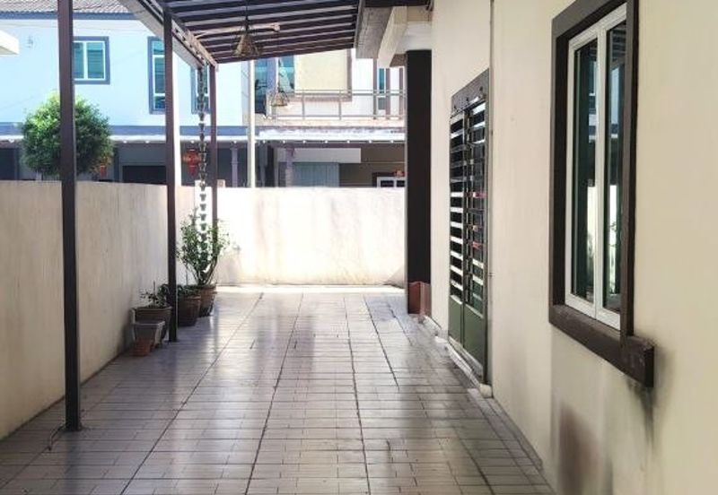 Ipoh tasek square  2 storey semi-d house for sale