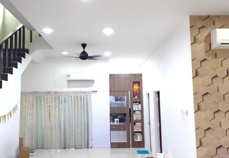 Ipoh tasek square  2 storey semi-d house for sale