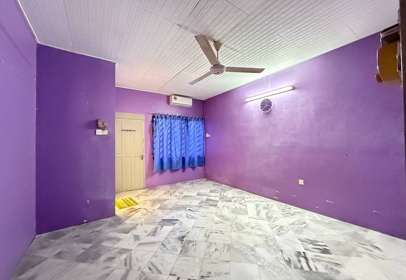 Ipoh gunung rapat renovated double storey house for rent