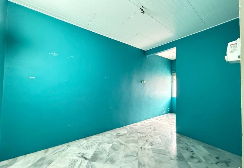 Ipoh gunung rapat renovated double storey house for rent