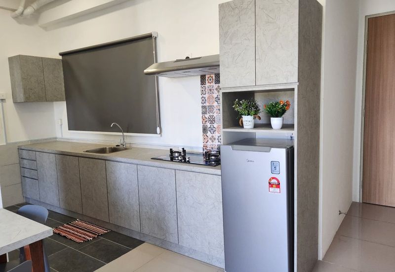 Piccadilly Service Residence @ Greentown