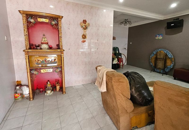 Ipoh meru raya renovated extended double storey house for sale