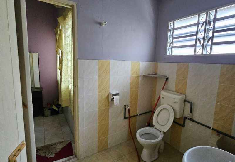 Ipoh meru raya renovated extended double storey house for sale