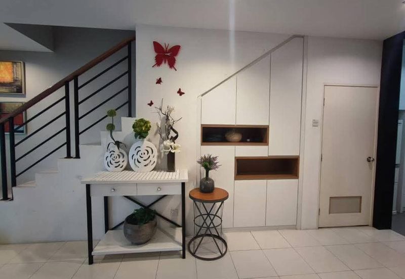 Ipoh bercham anjung megah fully furnished renovated 3 storey house for rent