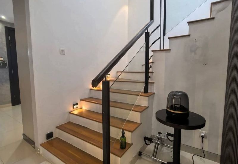 Ipoh Tigerlane Enclave renovated 2.5 storey semi-d house for sale