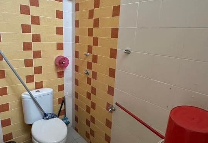 Ipoh botani palma partial furnished double storey house for rent